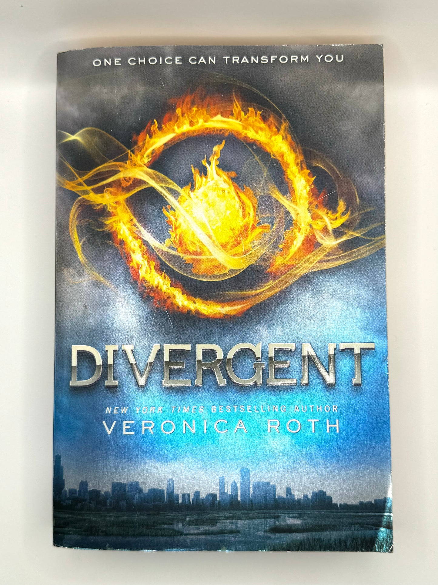 Divergent (Divergent #1)