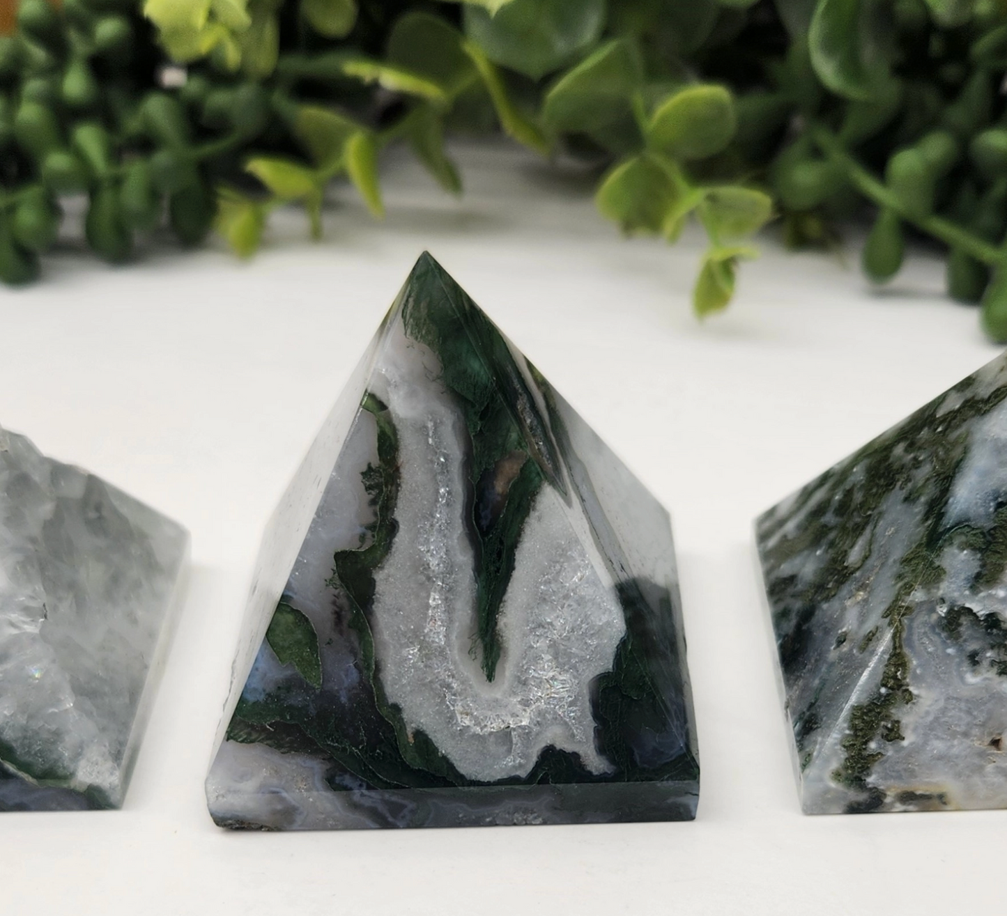 Moss Agate Pyramid, 5cm