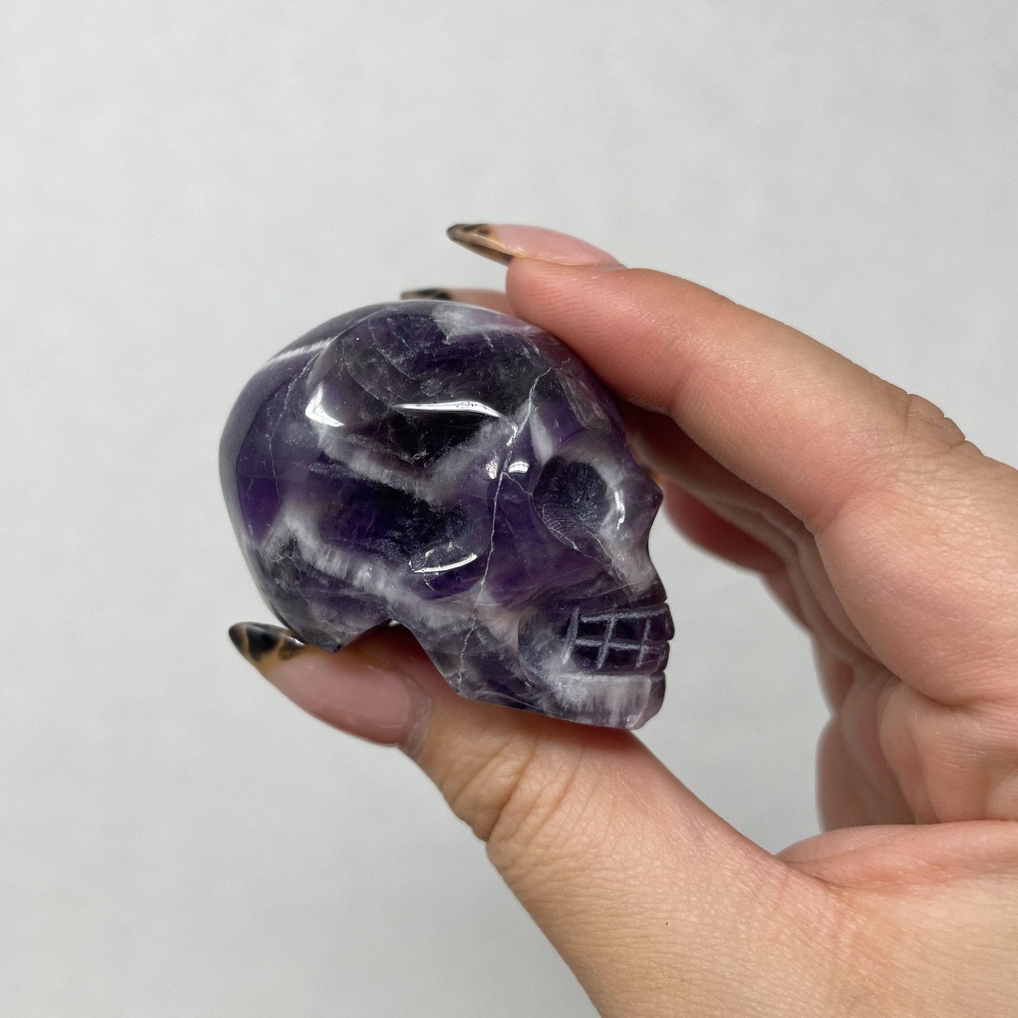 Chevron Amethyst Skull